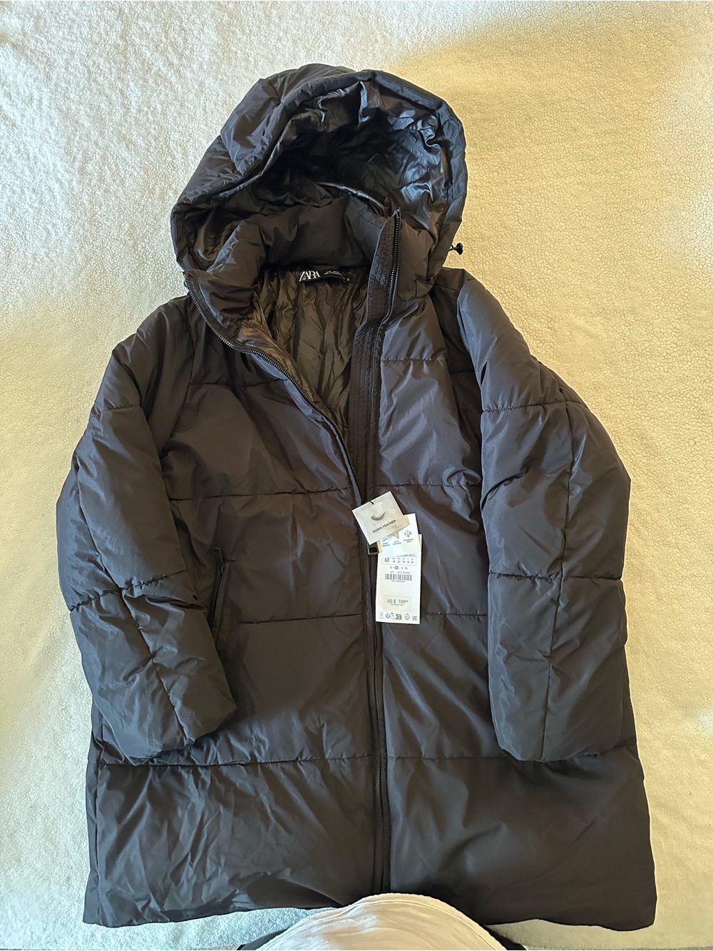 Zara Black Hooded Puffer Jacket - Picture 2 of 3